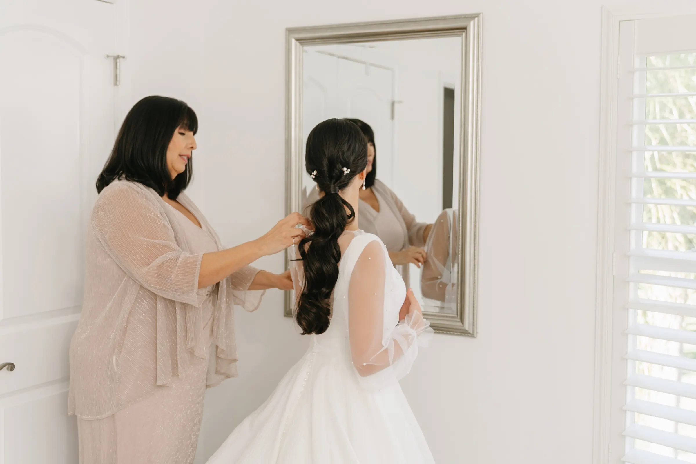 Getting Ready — Isabella & Sean wedding, Dallas–Fort Worth